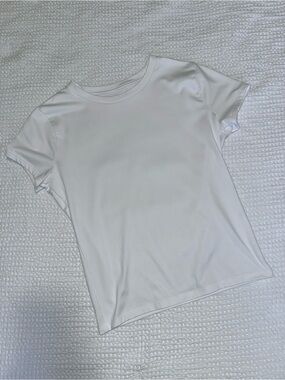 Hollister White Short Sleeve Tee